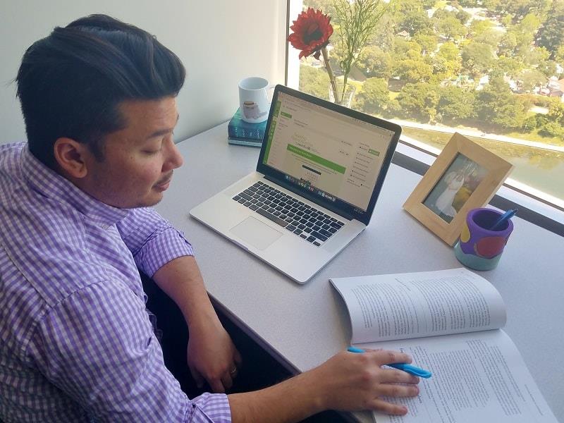 Phần lớn mọi người tìm đến phương pháp học tiếng Hàn online vid không có thời gian đến các lớp học