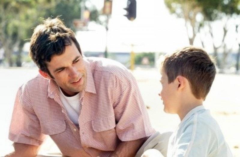 Bình tĩnh tìm nguyên nhân khi con trốn học