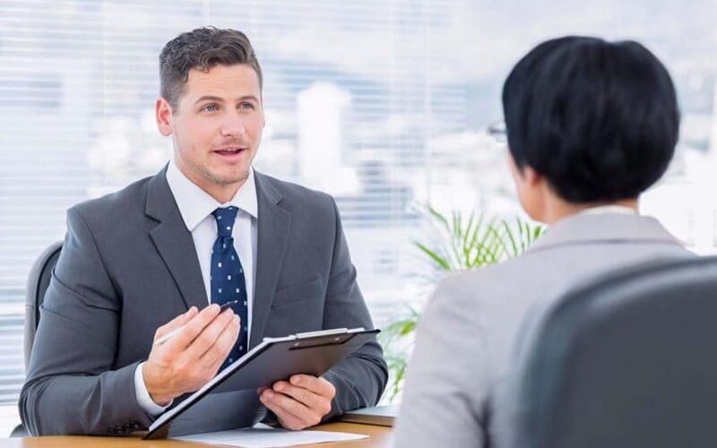 Chia sẻ đôi nét về bản thân để chúng tôi được biết