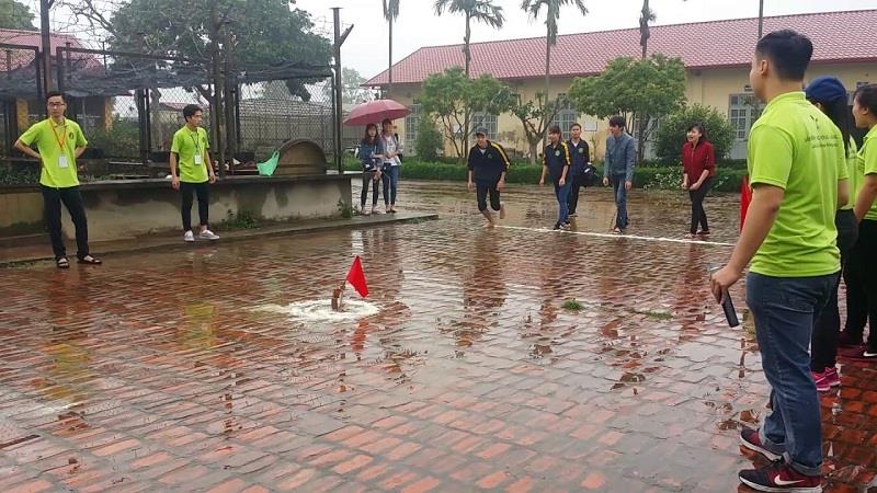 Trò chơi tập thể cướp cờ