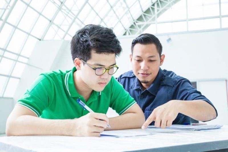 Dạy bù giờ cho học sinh khi đến muộn