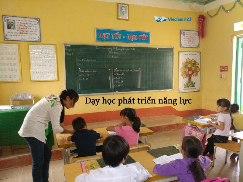 Dạy học phát triển năng lực