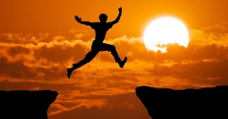 định nghĩa câu tục ngữ có chí thì nên