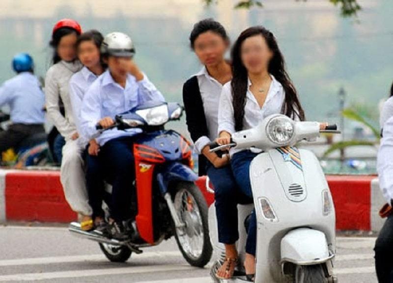 Hiện tượng con trốn học, bỏ tiết ở trường