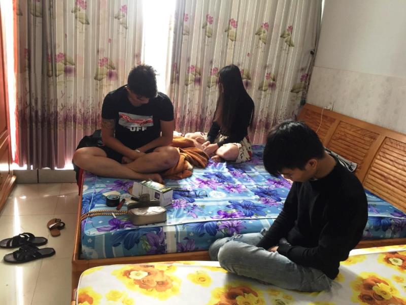 học sinh không được sử dụng hay tàng trữ chất gây nghiện