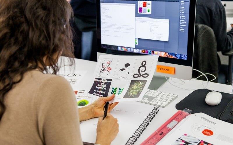 Viết tiêu đề của các mục nhỏ trong Affiliation