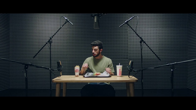 Làm video ASMR ngày càng phổ biến