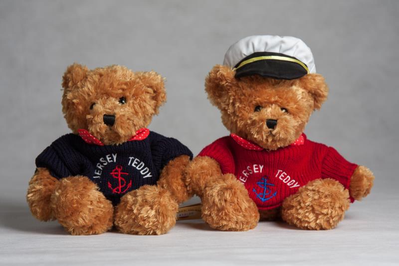 Bán gấu bông phục vụ cho những ngày lễ sau Tết