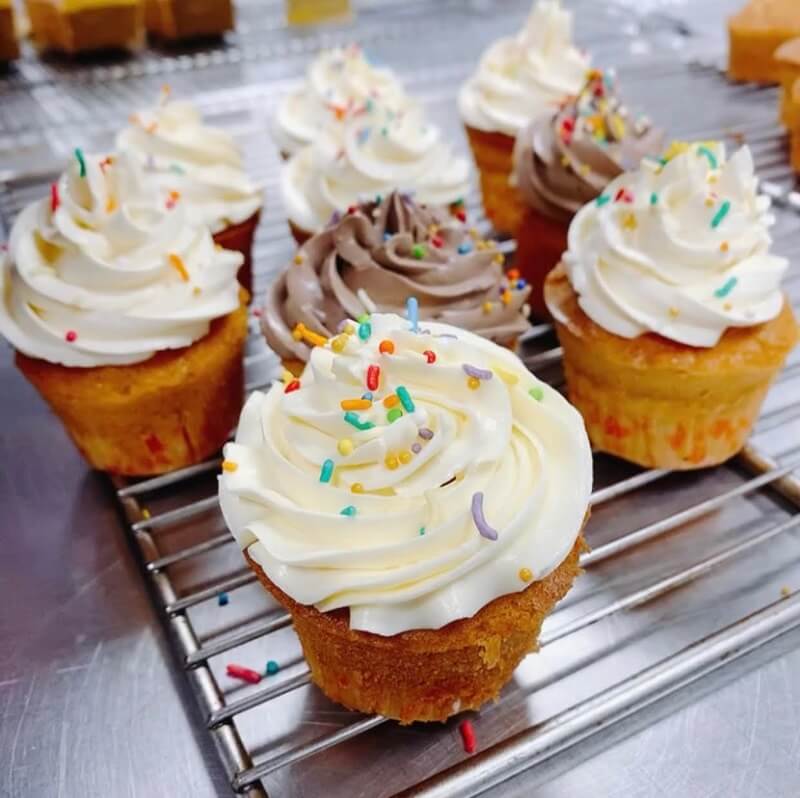 Bánh cupcake được gọi là bánh gato thu nhỏ