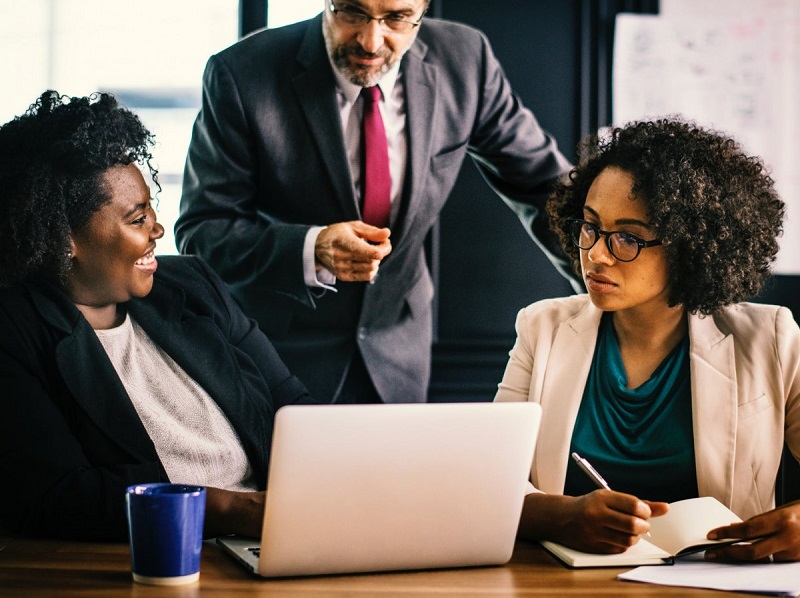 Biết cố vấn và truyền cảm hứng