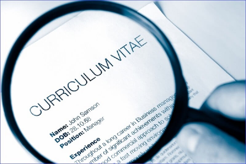 Tìm hiểu bố cục cụ thể của mẫu CV tiếng Anh cho sinh viên mới tốt nghiệp