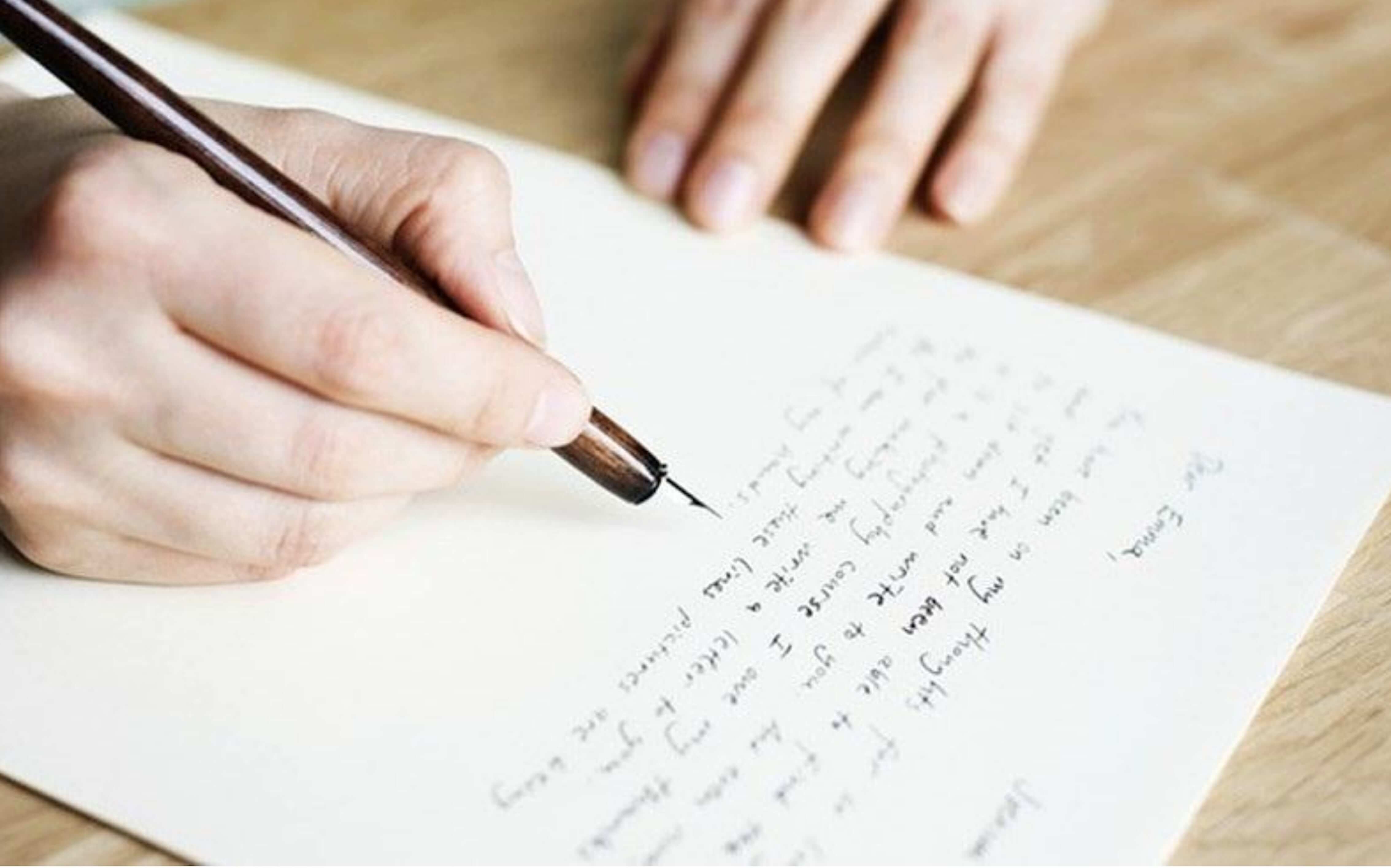 Bố cục đơn xin việc nhân viên văn phòng