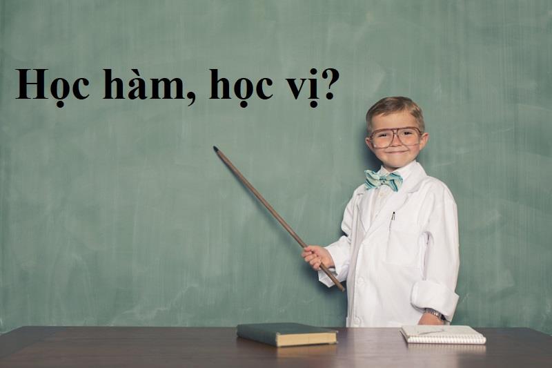 Cách ghi học hàm học vị chuẩn xác cho người chưa biết