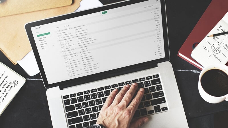 Trình bày email đúng cấu trúc của lá thư