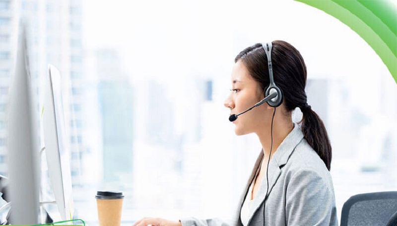 Thể hiện thái độ chuyên nghiệp trong giao tiếp