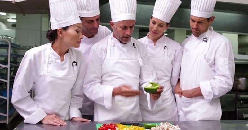 Dẫn dắt nhân sự mới