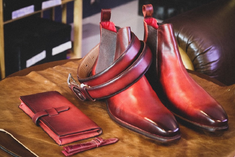 Dựa theo chất liệu