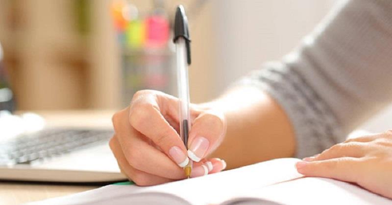 Đối tượng nhận mẫu quyết định miễn sinh hoạt Đảng