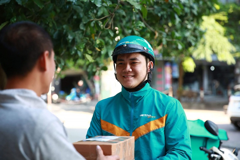 Dịch vụ vận chuyển gắn với mốc thời gian giao hàng cụ thể