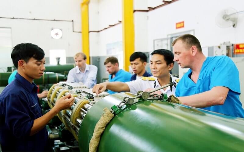 Sinh viên ra trường có thể làm giám sát lợi ích cá nhân