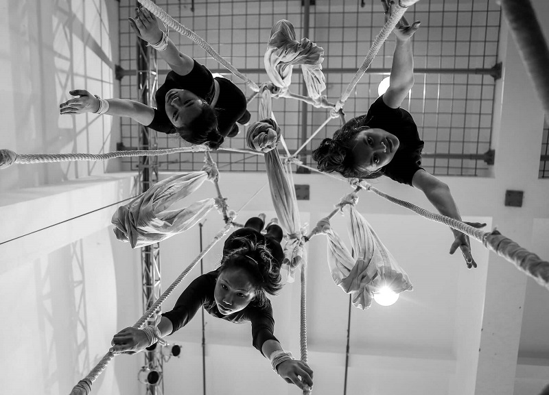 Có nên học sân khấu điện ảnh