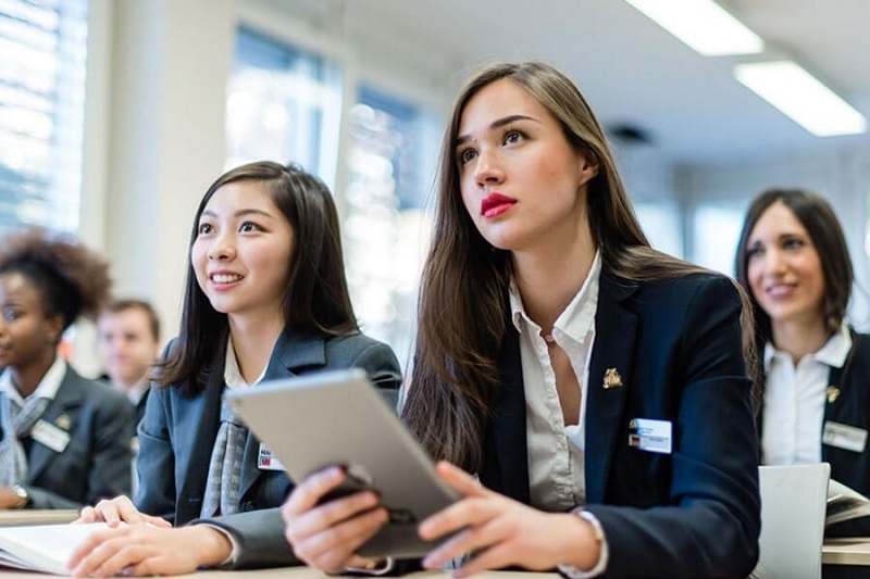 Ngành khách sạn - du lịch