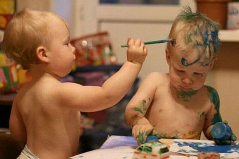 Con không hoà đồng với bạn bè