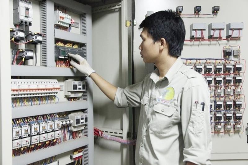 Công việc bảo trì điện là gì