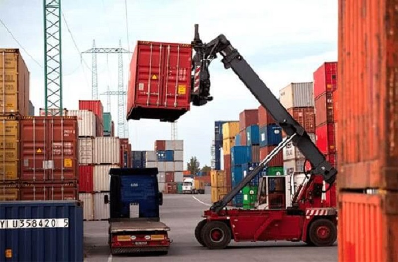 ​Cnee và notify party đều là cá nhân ​