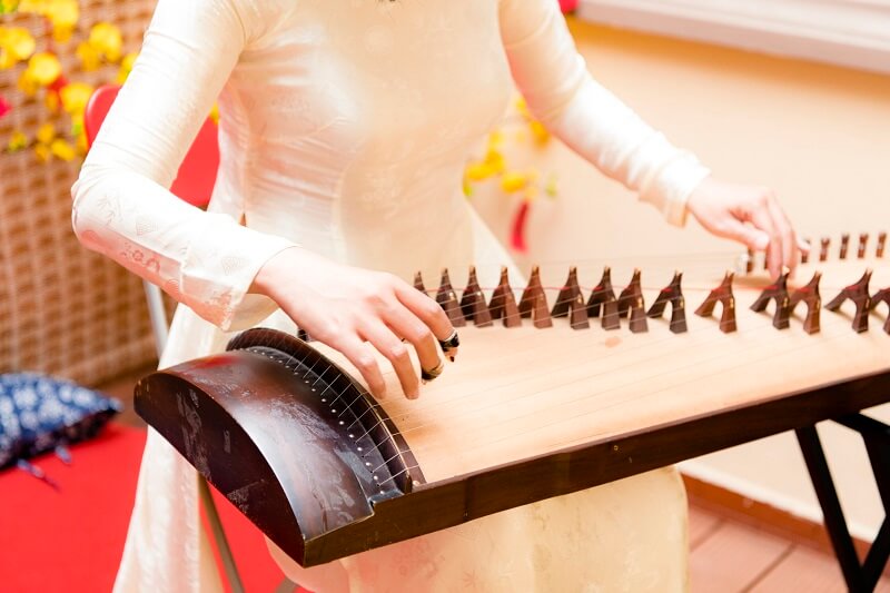 Đàn tranh cánh bướm