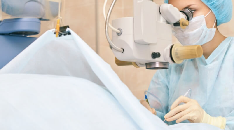 Hiện nay mới chỉ có 2 trường đại học đào tạo ngành khúc xạ nhãn khoa