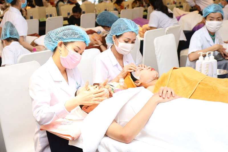 Đào tạo nhân viên