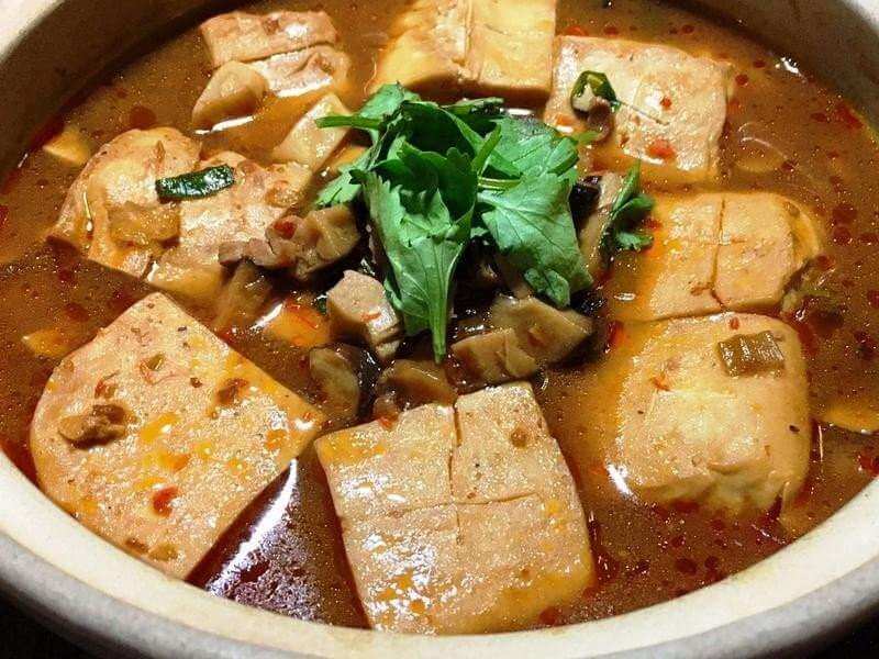 Có nên ăn nhiều đậu hũ thối