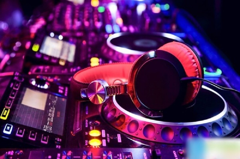 Góc khuất của nghề DJ
