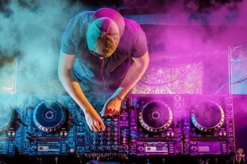 Công việc của DJ