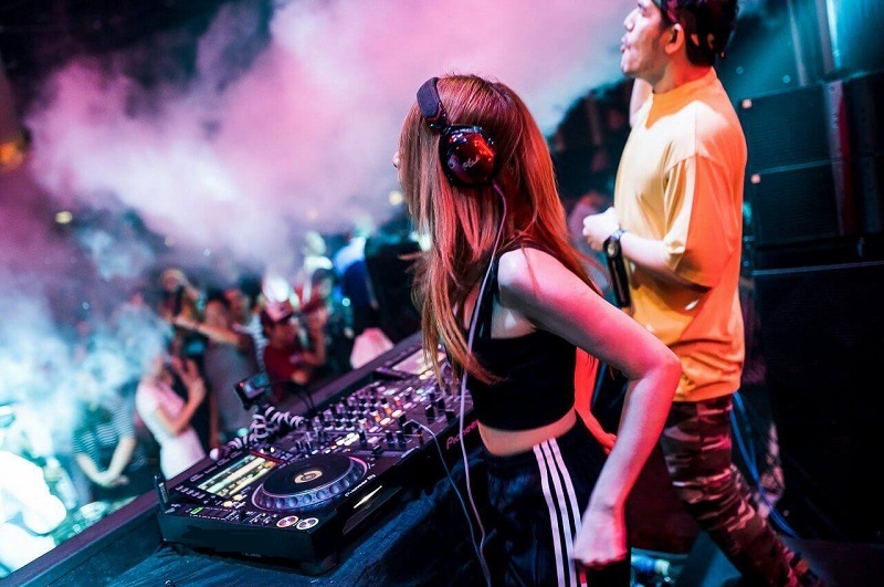 Đánh đổi bằng sức khỏe