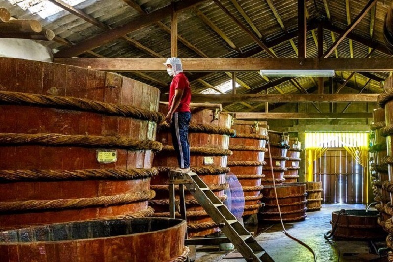 Nước mắm truyền thống