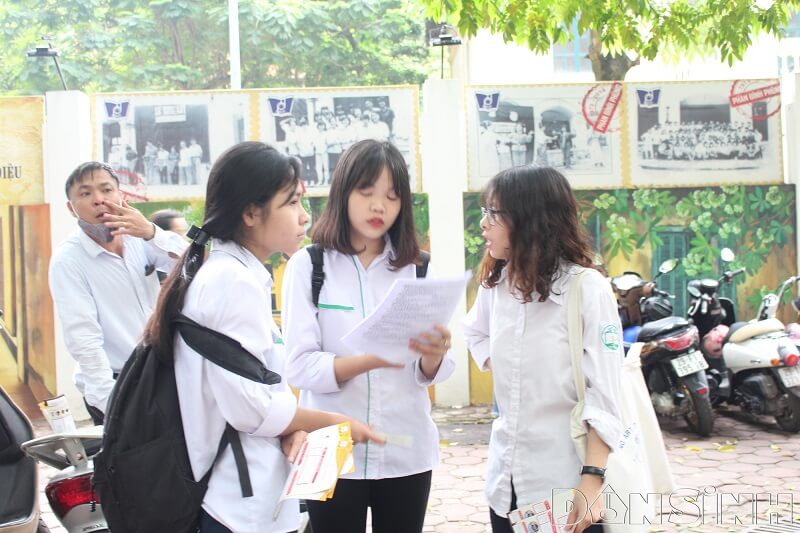 Đơn xin dự tuyển vào lớp 10