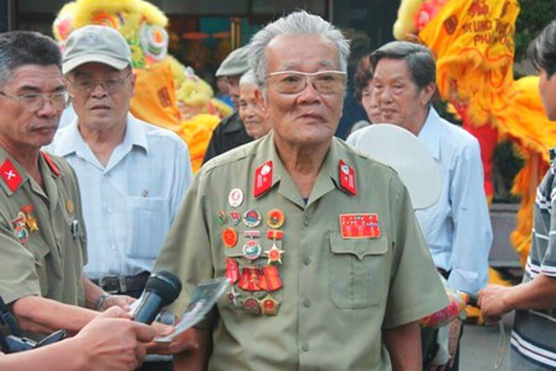 Người có công và thân nhân của người có công với cách mạng