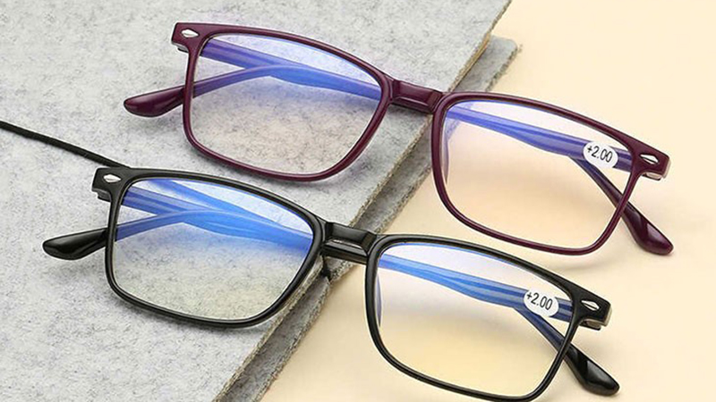 Giá mắt kính chống ánh sáng xanh