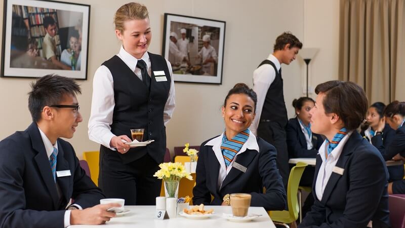 Người quản lý cần có khả năng giao tiếp tốt