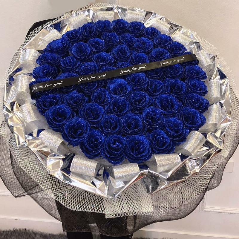 Giống với hoa thật