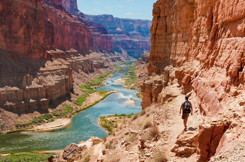 Có nhiều con đường dẫn đến Grand Canyon