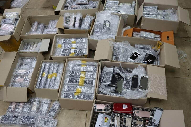 Hàng lậu được hải quan thu giữ