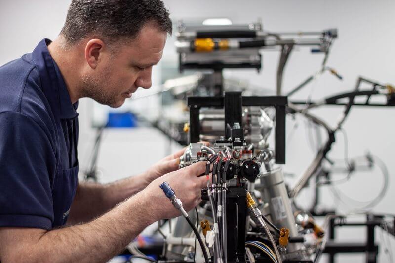 Hãy kể tên một dự án kỹ thuật khó khăn nhất mà bạn từng tham gia