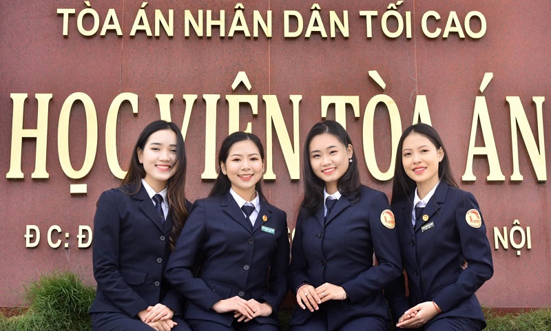 Đối tượng sinh viên được miễn hoàn toàn học phí