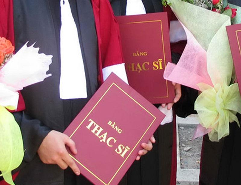 Tấm bằng và những kiến thức nhận được sẽ trở thành những hành trang vững chắc