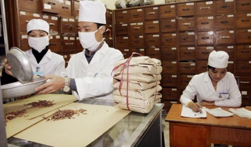 Cơ hội việc làm của bác sĩ y học cổ truyền rất cao