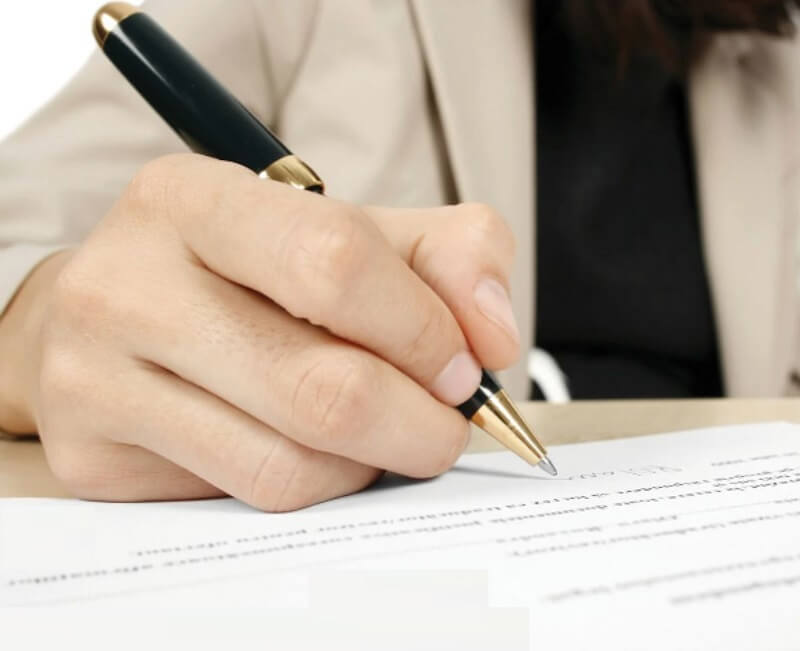 Dùng mẫu quyết định cho việc công nhận trưởng thành đoàn khi nào?