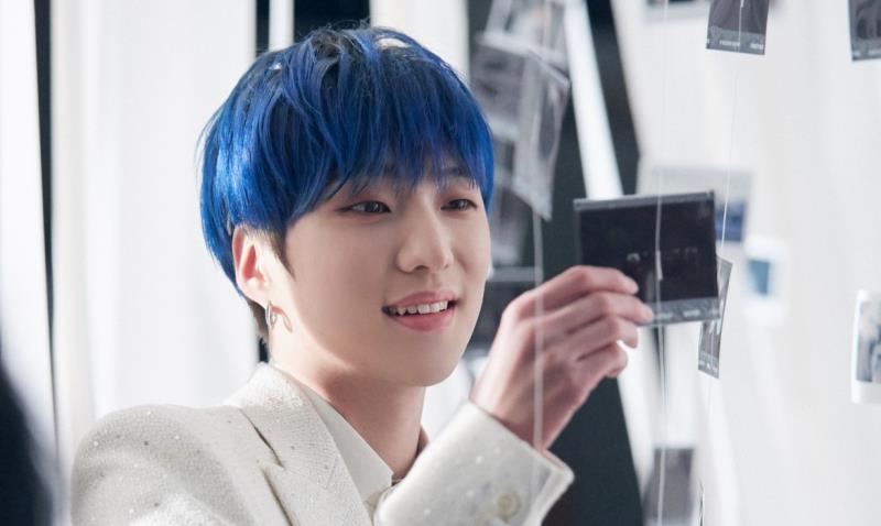 Kang Seungyoon kiêm trưởng nhóm WINNER